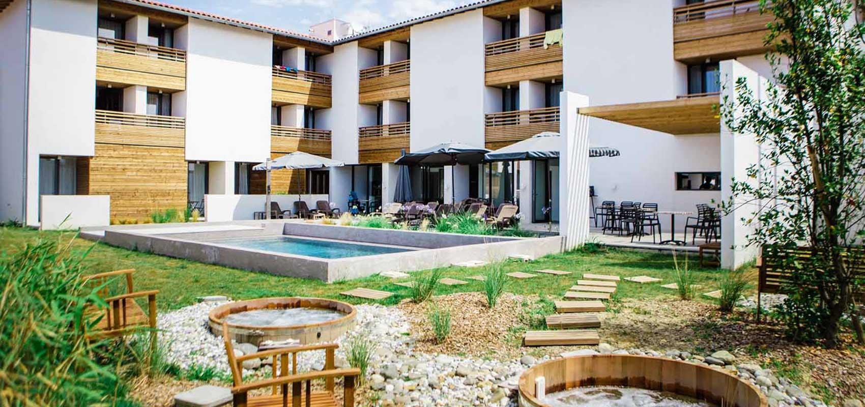 Brasserie De L hôtel De Paris Hendaye Avis Hotel Restaurant Santiago à Hendaye, France à partir de 80 € : Offres, avis,  photos | momondo