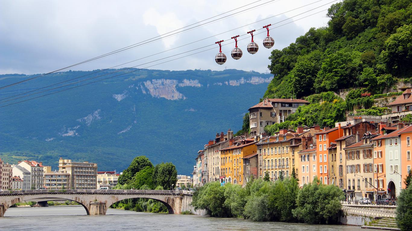 Flights to Grenoble