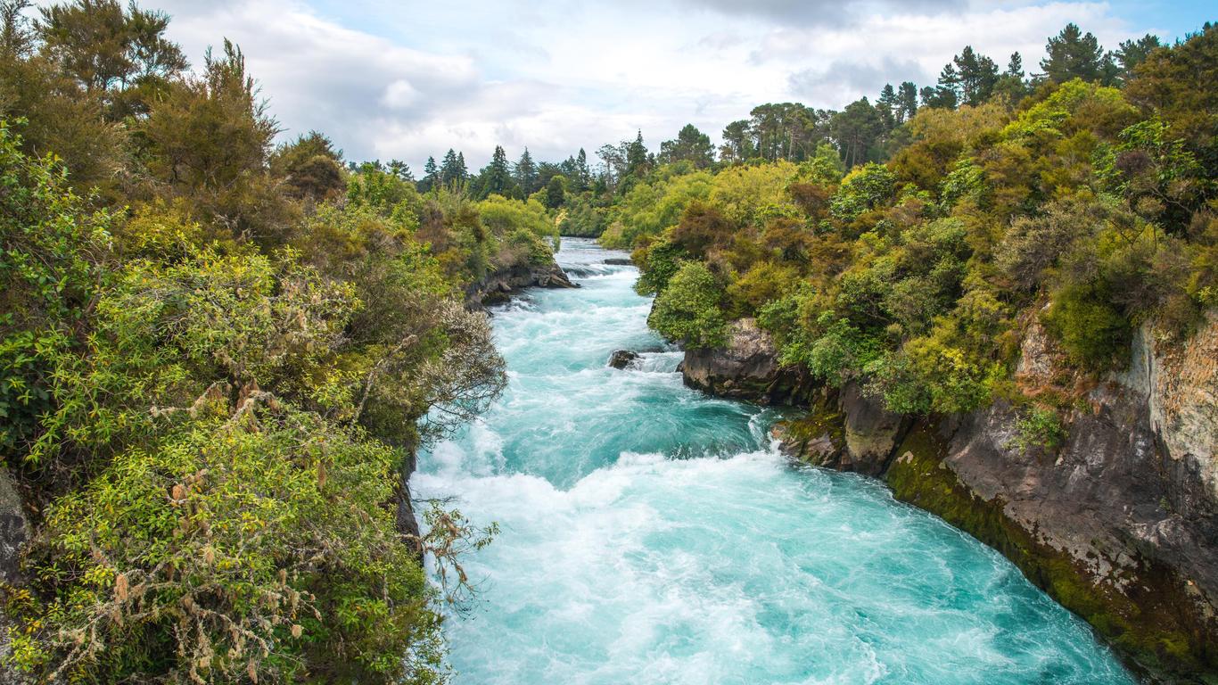 Flights to Taupo