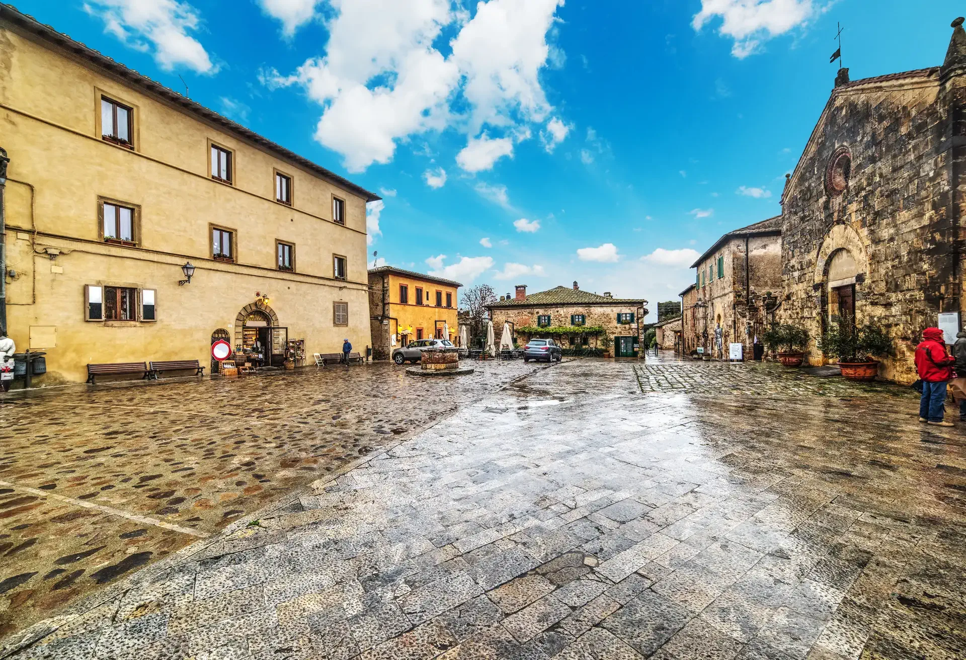La jolie ville médiévale de Monteriggioni