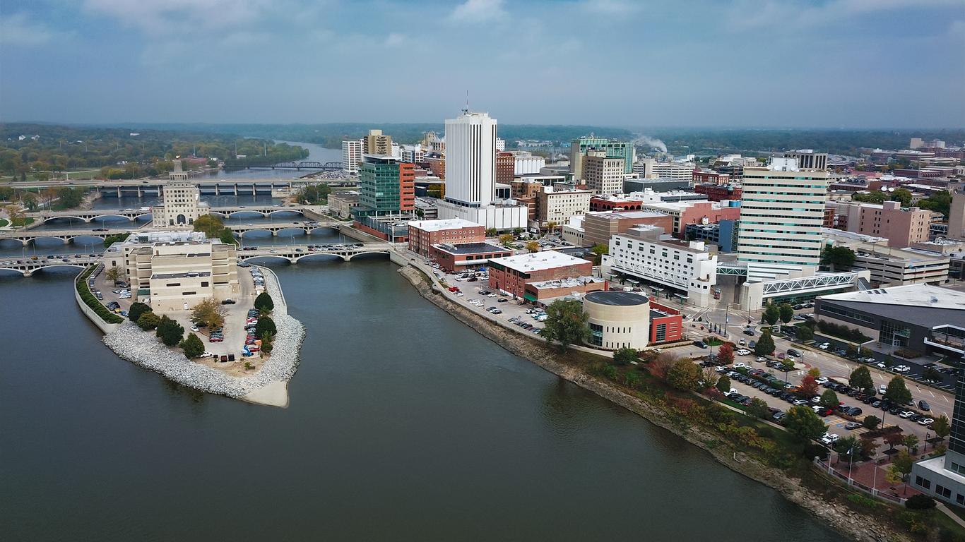 Flights to Cedar Rapids