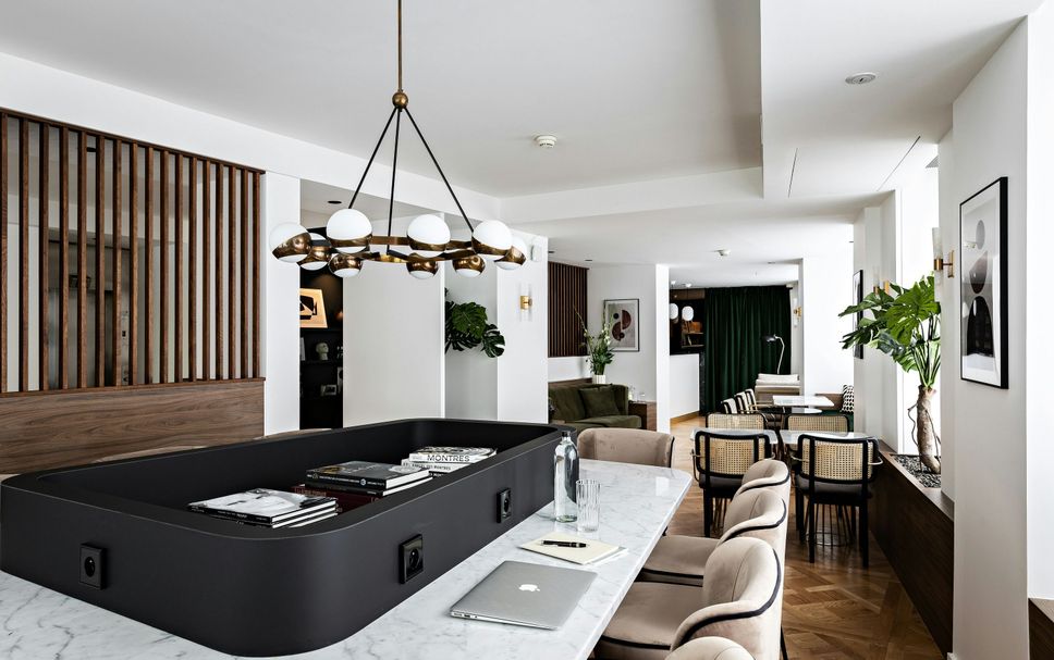 Restaurant Photo