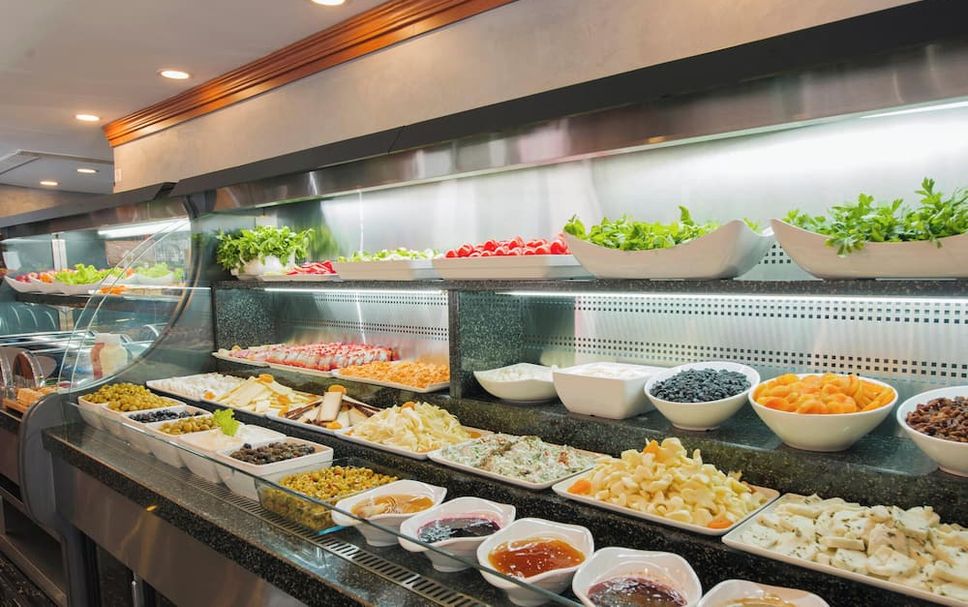 Buffet Photo