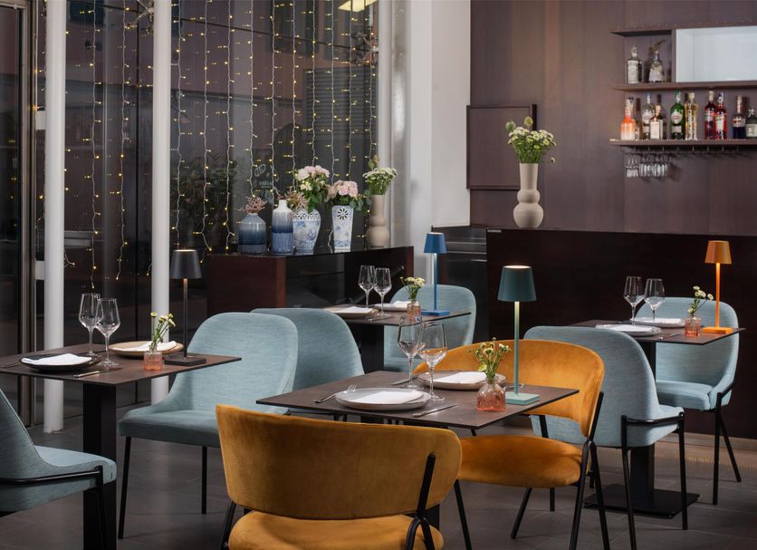 Restaurant Photo