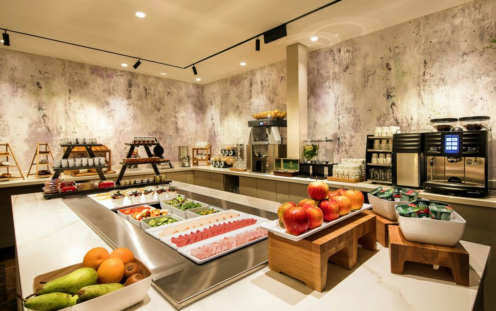 Buffet Photo