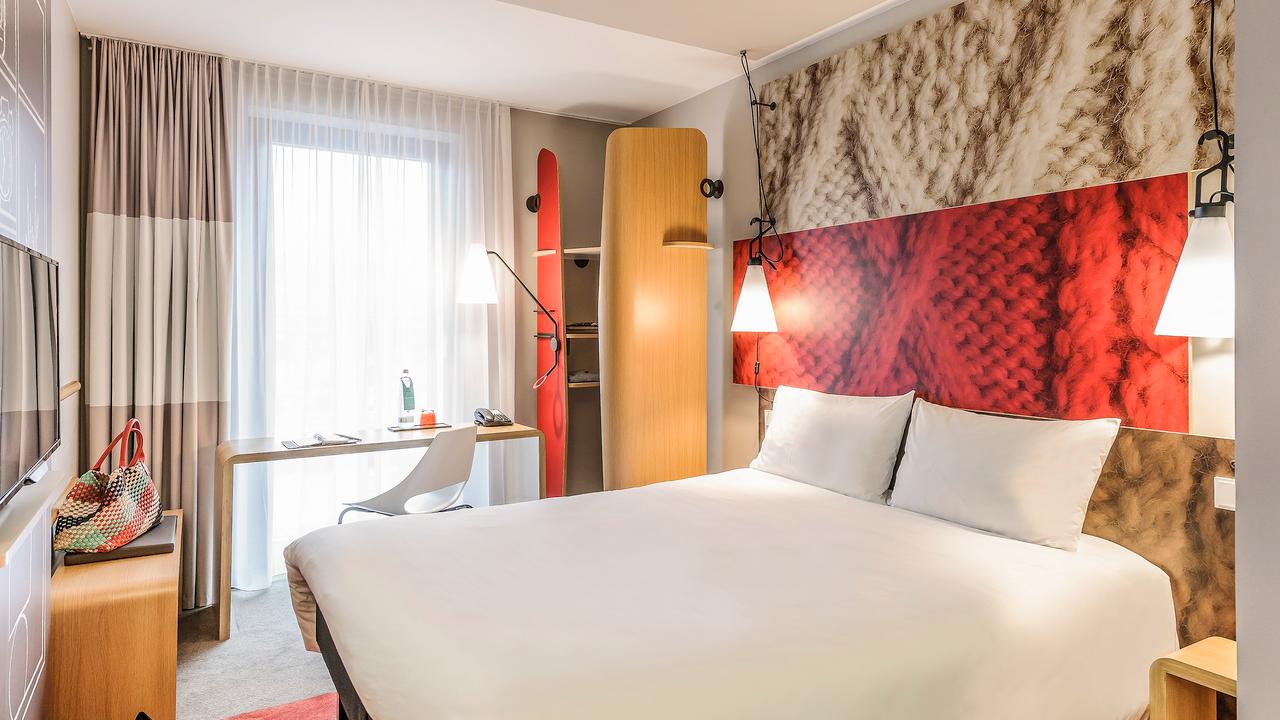 ibis Orl  ans Centre Gare Orl  ans  France d  s     Offres  avis
