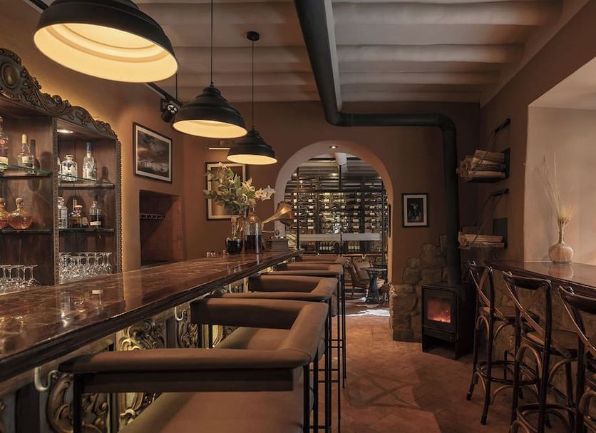 Bar Photo