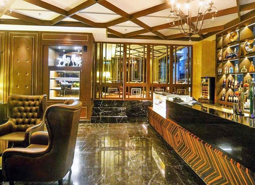 Bar Photo