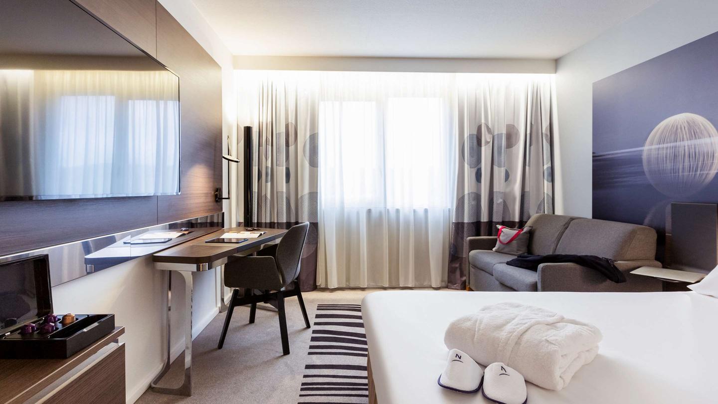 Novotel Limoges Lac Limoges  France d  s     Offres  avis