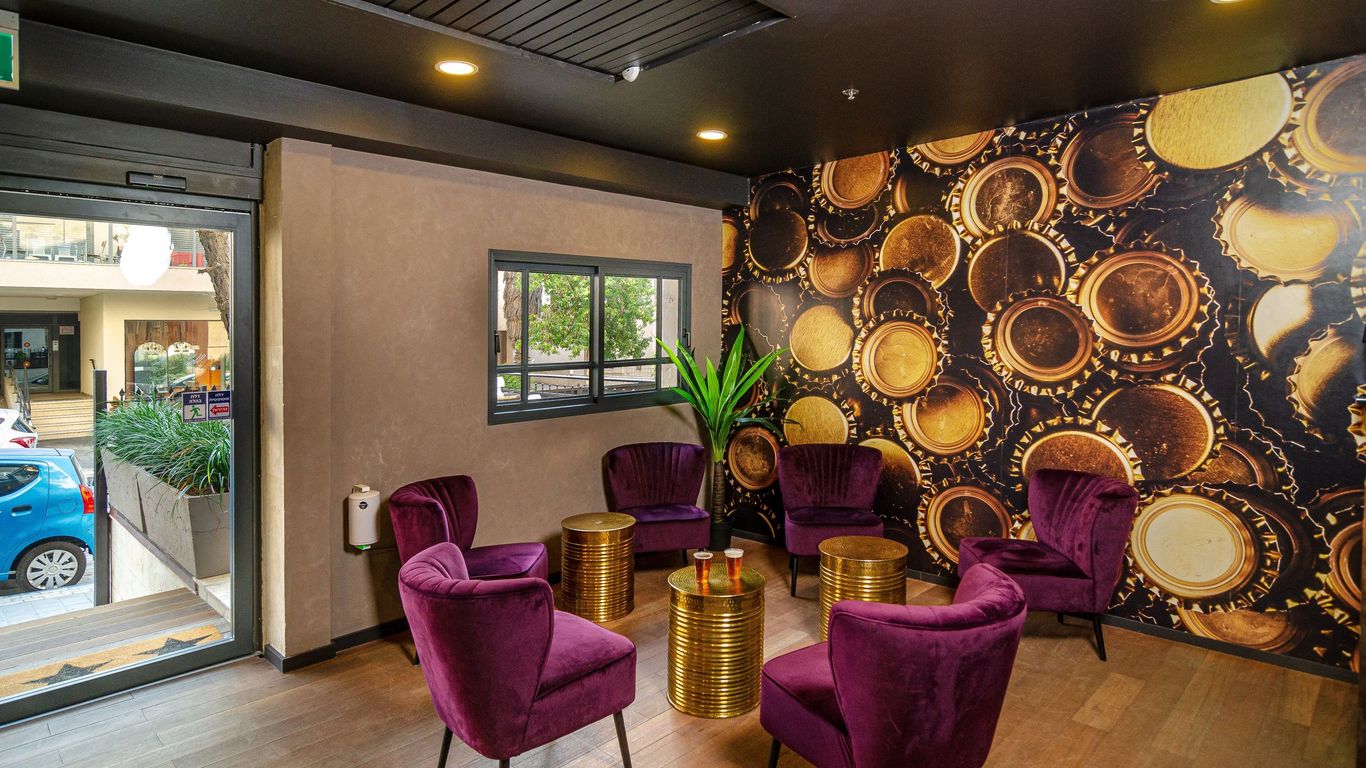 Beer Garden Hotel à Tel Aviv, Israël à partir de 73 € Offres, avis