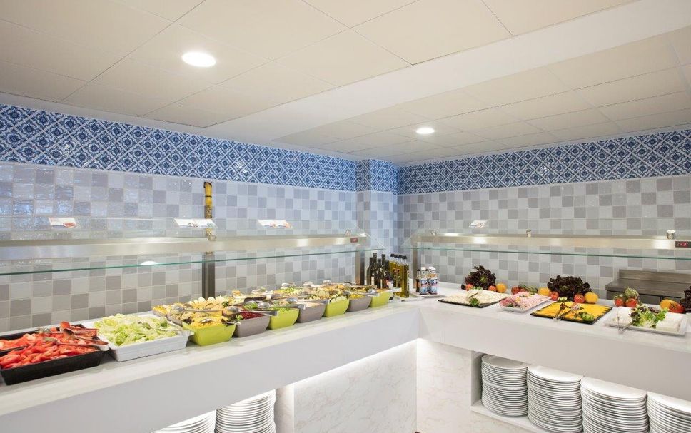 Buffet Photo